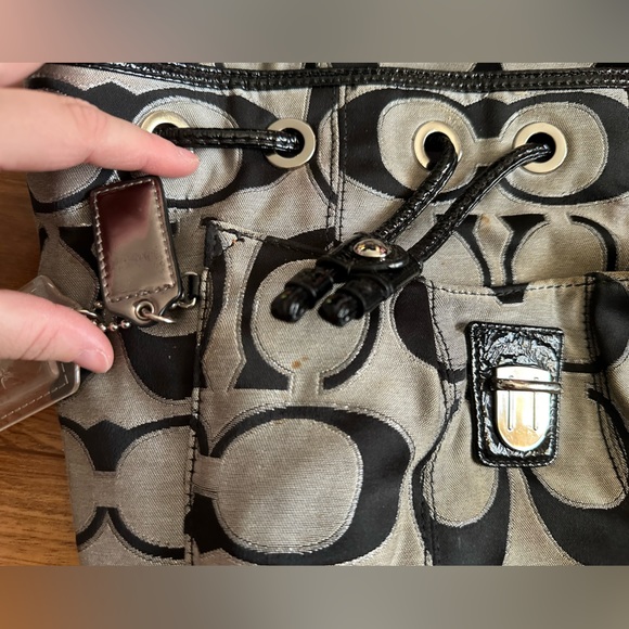 Coach purse backpack authentic - Picture 7 of 14